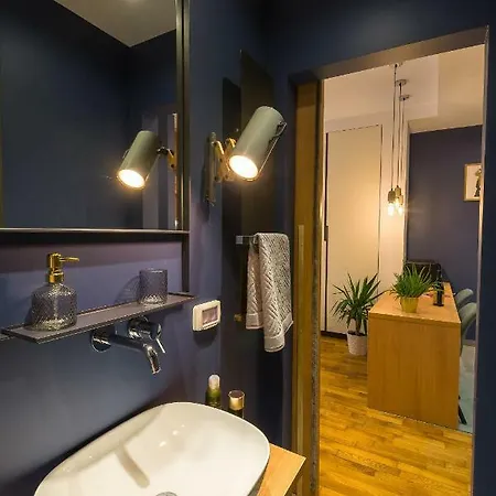 Urban Oasis Apartments With Parking Bucharest Exterior photo